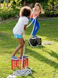 Sienten interés por los amigos, colecciones… comienzan a realizar actividades más complicadas. 120 Ideas De Juegos Al Aire Libre Juegos Juegos Al Aire Libre Juegos Para Ninos