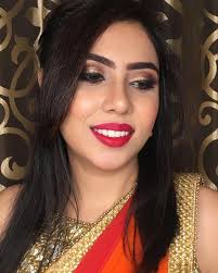 Komal Arora (@komalaroraartistry) • Instagram photos and videos