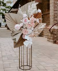 Sale Hexagon Modern Tall Metal Wedding Stand Centerpiece Etsy In 2020 Floral Wedding Wedding Flowers Dried Flower Arrangements