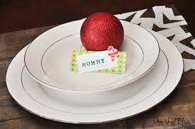 Arrange your buttons – either all one size or different sizes – in a circle on your card to get the design right, then glue in place. Diy Christmas Place Cards Cherished Bliss