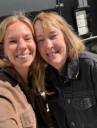 Hannah Read's Instagram, Twitter & Facebook