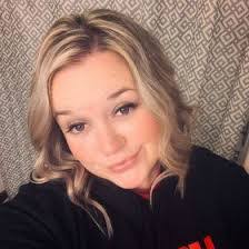 Lauren Schoonover's Instagram, Twitter & Facebook