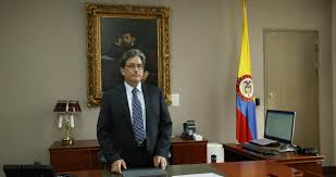 Alberto carrasquilla fue ministro de hacienda durante el mandato de álvaro uribe vélez y fue uno de los principales asesores de iván duque durante su campaña presidencial. Estos Son Los Escenarios De La Reforma De Carrasquilla