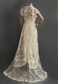Edwardian Clothing At Vintage Textile 2816 Princess Lace Wedding Dress Antique Wedding Dresses Edwardian Gowns Edwardian Wedding Dress