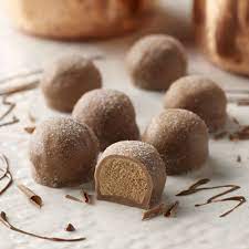 Inspired By The Chocolatiers Of Vienna The Thorntons Viennese Truffle Is A Romantic Combination Of Light As A Feather Sweet Tooth Christmas Chocolate Truffles