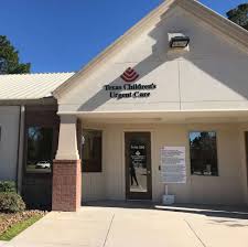 Genetics cardiology cleft lip & palate community pediatrics congenital heart surgery critical care dental dermatology developmental pediatrics diabetes and endocrinology ear, nose and throat. Texas Children S Urgent Care Kingwood 20031 W Lake Houston Pkwy 200 Kingwood Tx 77346 Usa