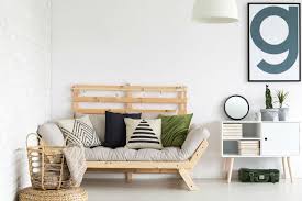 Ein leeres zimmer bietet viel raum für kreativität. Eine Kleine Wohnung Einrichten Tipps Zur Platzoptimierung