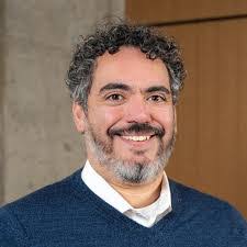 Kelvin Bates's Instagram, Twitter & Facebook