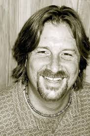 John Mabe's Instagram, Twitter & Facebook