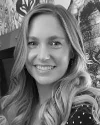 Meredith Mcclain's Instagram, Twitter & Facebook