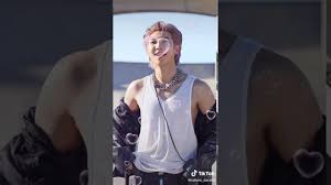 Not even dispatch, sm itself came out and broke the news of not dating/marrying . Rm Tik Tok Bts Baharu Ok Youtube