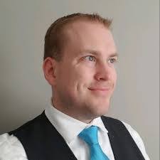 Jess Orton's Instagram, Twitter & Facebook