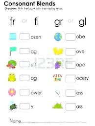 R Blends Worksheets Worksheet 1 Consonant Three Letter And Digraphs Activities Blend A Word Activity Gra Blend Words Phonics Worksheets Free Phonics Printables