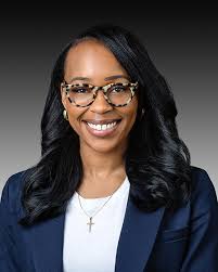 Tiffany Barlow's Instagram, Twitter & Facebook