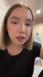 Тренд С Телефоном 2 Человека В Туалете