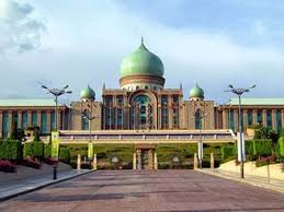 Pemberian bantuan khas kewangan adalah bagi menghargai sumbangan penjawat awam dan pesara kerajaan kepada negara. Bayaran Khas Penjawat Awam Dibayar 18 Disember Ini