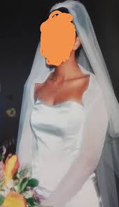 La scelta dipenderà dalla vostra carnagione e dalla stagione delle nozze. Abito Da Sposa Grigio Perla In 25031 Capriolo For 800 00 For Sale Shpock