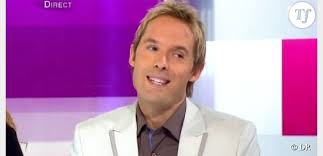 Animateur sur france télévisions, ce dernier met un point d'honneur à ne rien révéler sur. Damien Thevenot L Animateur Est Il En Couple Ou Celibataire Terrafemina