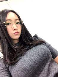 めがね女子 おしゃれまとめの人気アイデア pinterest shovin ビキニモデル メガネ女子 眼鏡 女子