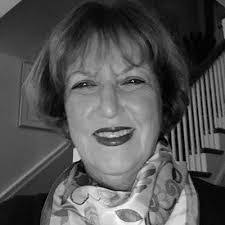 Ruth Kaplan's Instagram, Twitter & Facebook