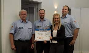 Banken und sparkassen in burglengenfeld. Thw Ov Laaber Spende Der Sparda Bank Burglengenfeld