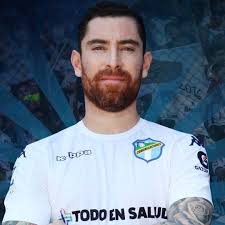 EL ADIÓS TRAS 11 AÑOS 🥺 Comunicaciones ha hecho oficial la salida del  volante nacional Jean Jonathan Márquez. ➡️  http://www.tigosports.gt/futbol-nacional/comunicaciones-anuncia-la-salida-de- jean-marquez