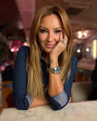 Pınar Altuğun yarı çıplak pozu sosyal medyayı yıktı geçti! En cesur  haliyle objektif karşısına geçti görenlerin ağzı açık kaldı