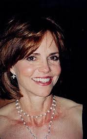 Sally Field — Wikipédia