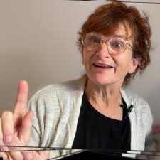 I love Chat GPT and I'm fascinated by what it can do but I had an  experience this week that was more negative and gave me some food for  thought.