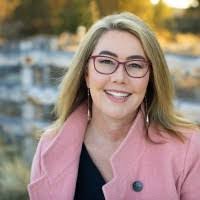 Julia Gehring's Instagram, Twitter & Facebook