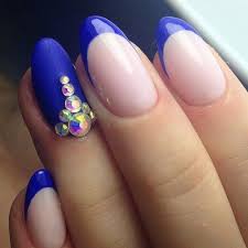 En el vídeo de hoy te muestro #pasoapaso como hacer una #decoración de #uñas #semipermanente. Manicura De Invierno 2020 2021 Manicura De Moda Foto De Invierno Noticias Y Tendencias De Manicura De Invierno