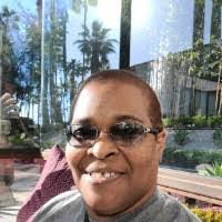 Dawn Lamb's Instagram, Twitter & Facebook