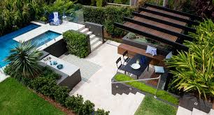 Install A Pool Fence That Doesn T Compromise The Look Of Your Backyard Better Homes And Gardens