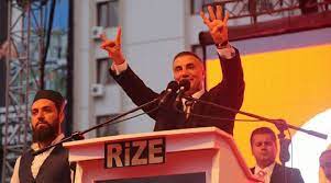 Peker'in uzun süredir sosyal medya hesabından paylaşım yapmaması yakalandığı iddialarını gündeme getirdi. Ixhrkozbuegekm