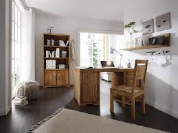 Mit den büromöbeln von höffner lassen sich büros und auch häusliche arbeitszimmer gemütlich und praktisch einrichten. Arbeitszimmer Mit Holzmobeln Einrichten Stuhl Holz