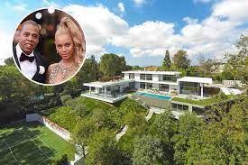Mansion interior dream house interior luxury homes interior home interior design casa kylie jenner kris jenner house kris jenner bedroom kris jenner office kris jenner kitchen. Inside Beyonce And Jay Z S Beautiful Houses Loveproperty Com
