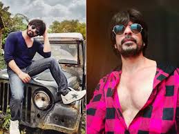 Shah rukh khan looks extremely hot on dabboo ratnani's 2021 calendar. Photos Of Shah Rukh Khan S Lookalike Goes Viral On Social Media Filmfare Com