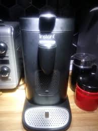 It accepts coffee pods, which at least make coffee quick. Instant Pod Coffee Maker Instant Home