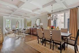 The combination of black and white as the background color of this dining room gives a modern monochrome overall look elegantly. 95 Transitional Style Dining Room Ideas Photos Home Stratosphere