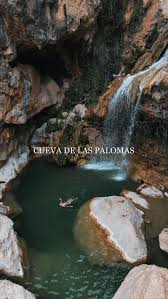 📍CUEVA DE LAS PALOMAS 🌊✨ Un pequeño paraíso en la comunidad ... por JOZE RANGEL en Instagram