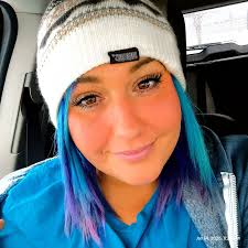 First official look at Nate and Cassie's wedding in 'EUPHORIA' Season 3.  👰‍♀️