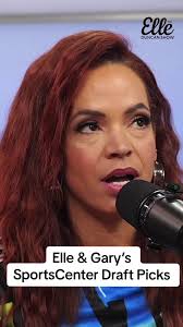 @elleduncan and @Gary Striewski share their top #SportsCenter anchors they  would’ve wanted to share the desk with 🤞 #elleduncanshow #stuartscott