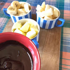 Fondue Au Chocolat Pomme Poire Et Banane Fondue Fondueauchocolat Pomme Poire Banane Chocolat Cuisine Food Homemade Fondue Food Chocolate Fondue