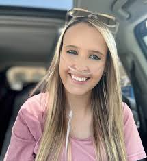 Hi friends! 🎀 Since I have been forced to not work because of my health  being so unpredictable right now I decided to start up a little business! I  have learned how