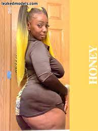 Juicy Thycc  juicythycc  juicythycc304  tmurdamouf Nude Leaks OnlyFans  Photo 5 - Leaked Models