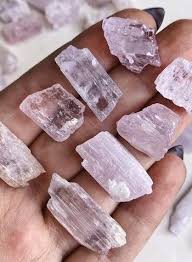Kunzite Stones Crystals For Sale In 2020 Crystals For Sale Kunzite Stones And Crystals