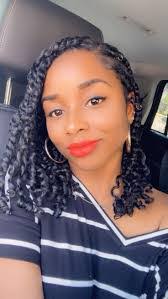 Kim Coombs's Instagram, Twitter & Facebook