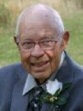 Scott Raddatz's Instagram, Twitter & Facebook