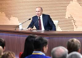 Президент общался с журналистами частично по видеосвязи, вопросы могли задать и обычные граждане. Ezhegodnaya Press Konferenciya Putina Sostoitsya 17 Dekabrya Moskva 24 27 11 2020