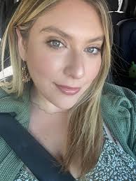 Hi everyone 🧡 I have a few questions and could really use insight from  those who've been there. First, I just want to say thank you. A few weeks  ago, I shared